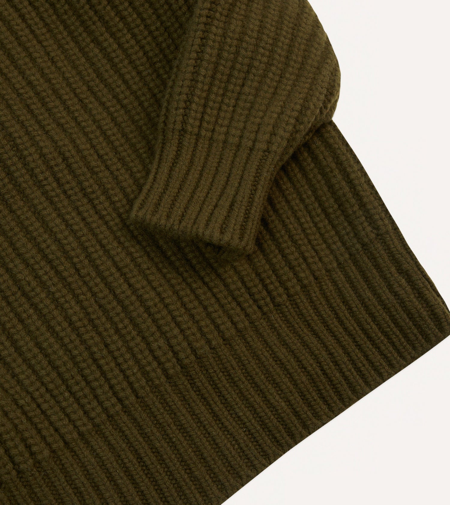 Olive Lambswool Heavy Gauge Fisherman Crew Neck Jumper